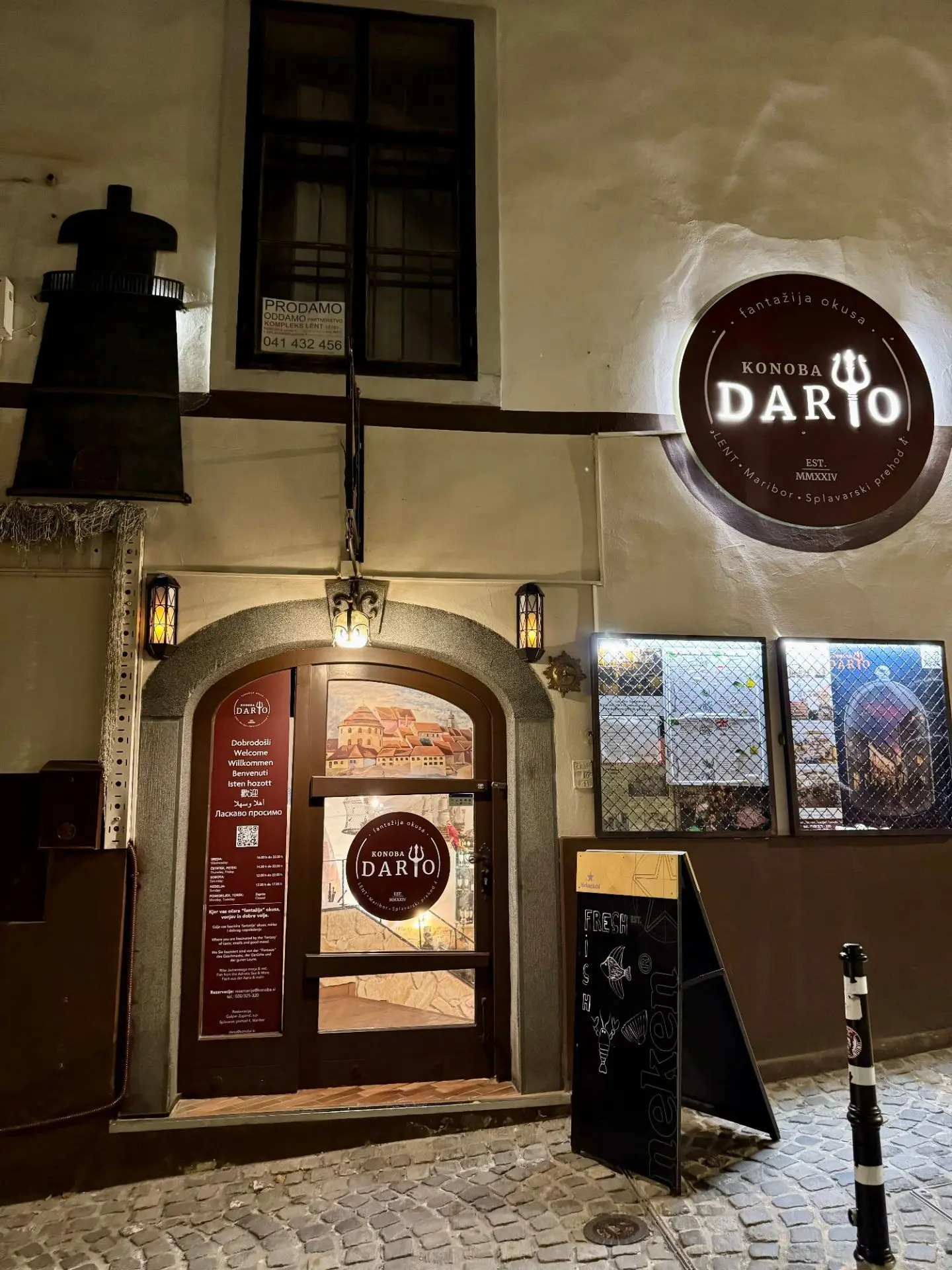 A rustic and hearty lamb roast